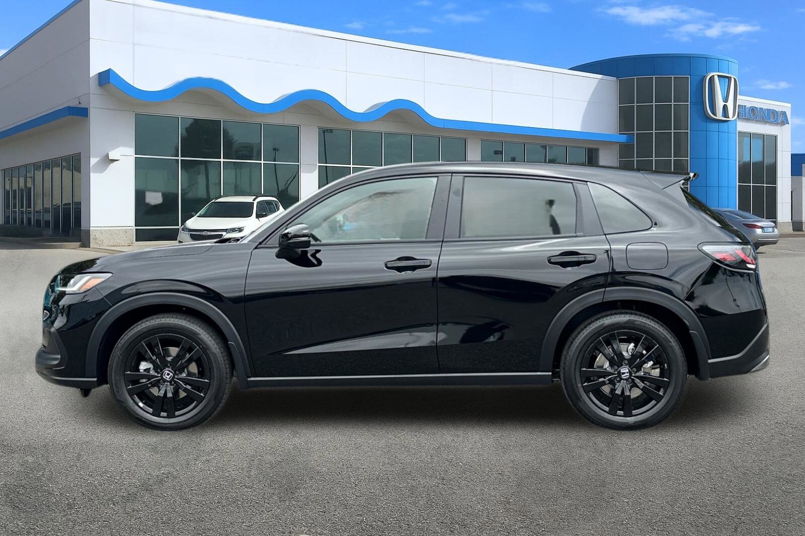 2026 Honda HR-V Sport photo 3