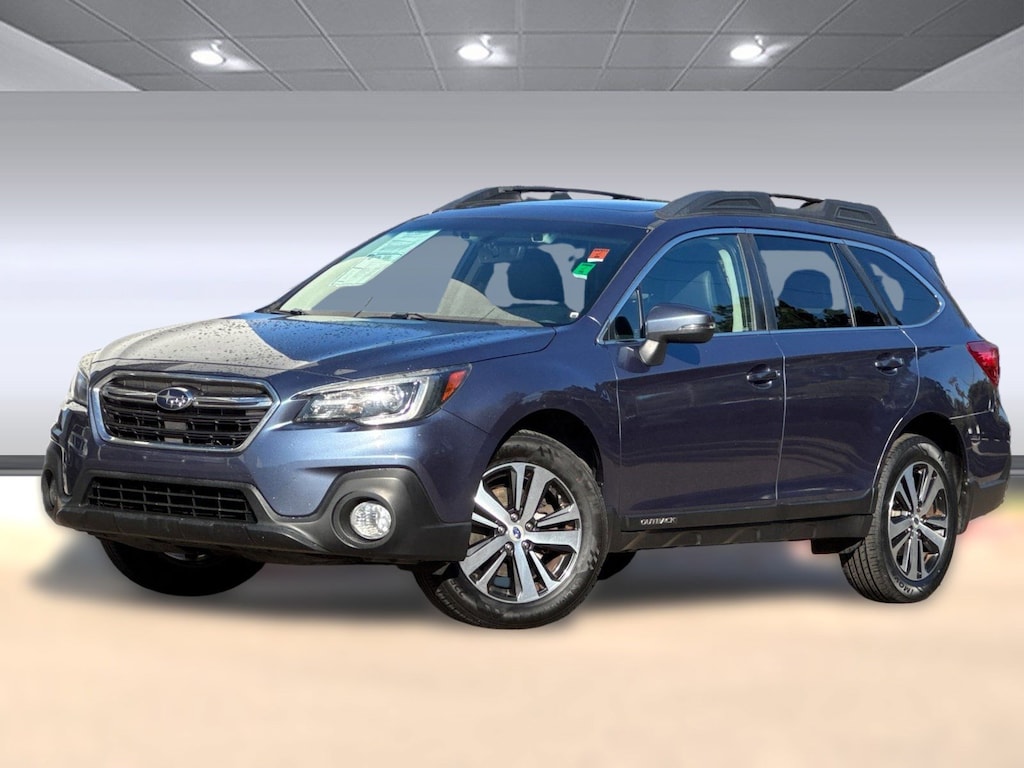 Used 2018 Subaru Outback 2.5i Limited with EyeSight, Navigation, High Beam Assist, Reverse Auto Braking, LED Headlights, Steering Responsive Headlights, and Starlink SUV