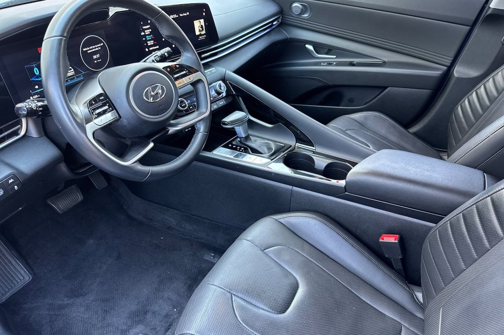 Used 2023 Hyundai Elantra HEV Limited Sedan
