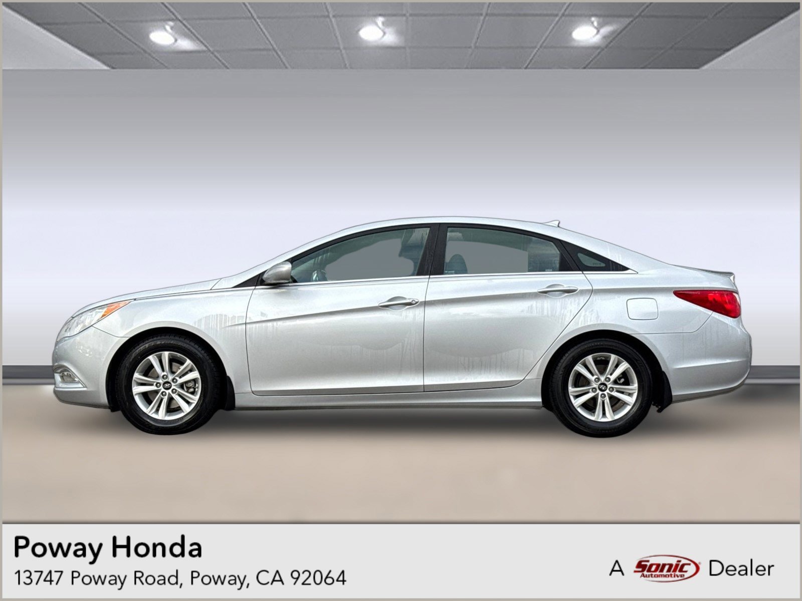 2013 Hyundai Sonata GLS's photo