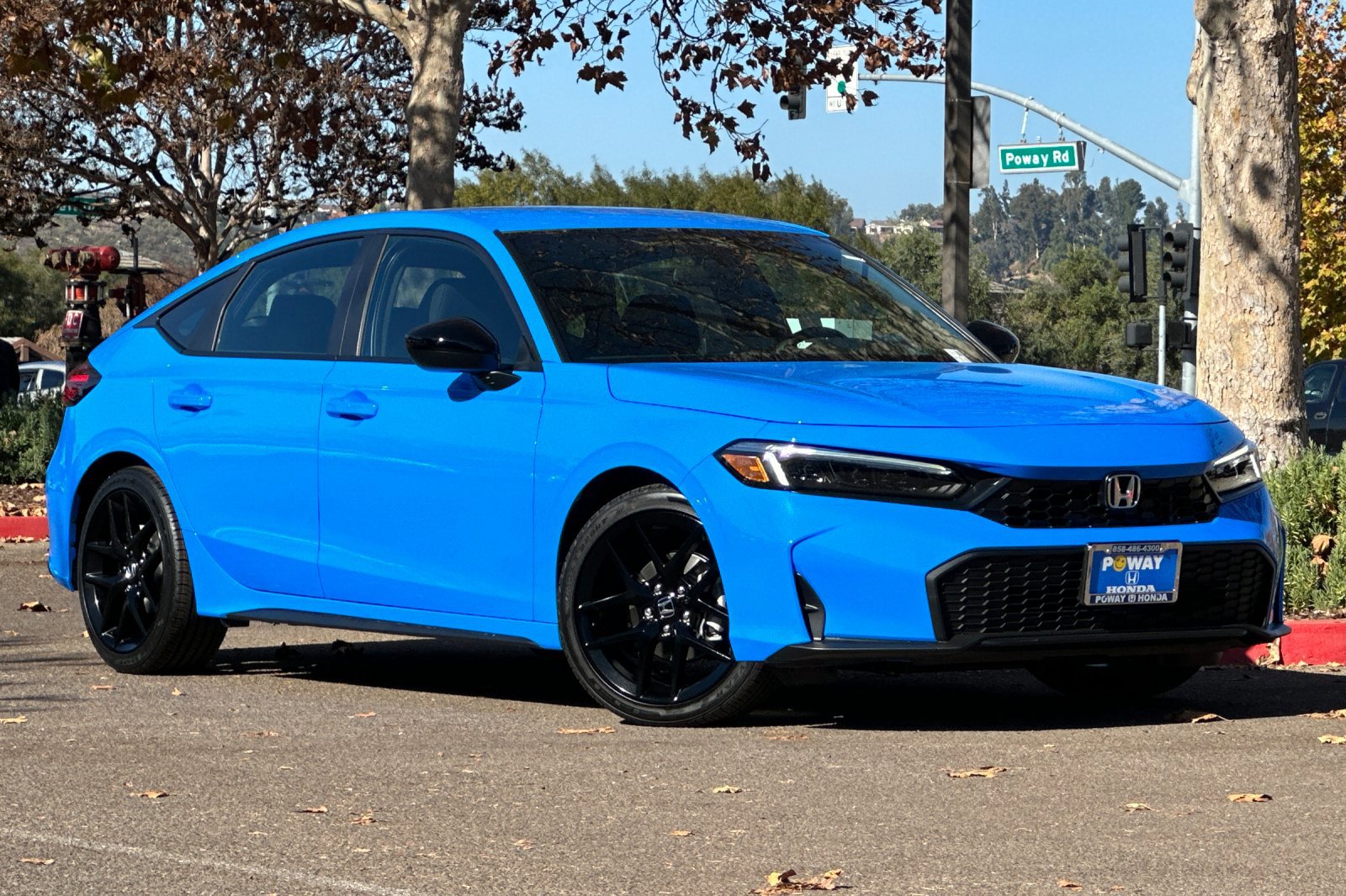 2025 Honda Civic Sport Hatchback photo 2