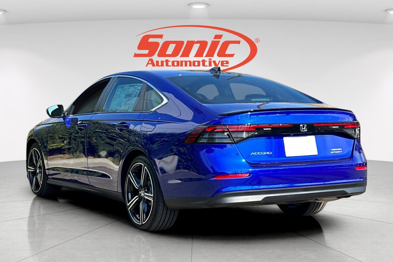 2025 Honda Accord Hybrid Sport photo 3