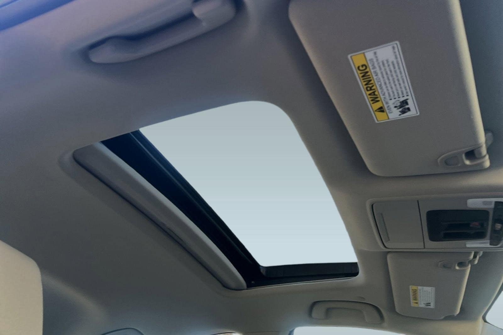 2025 Honda Accord SE - Photo 14