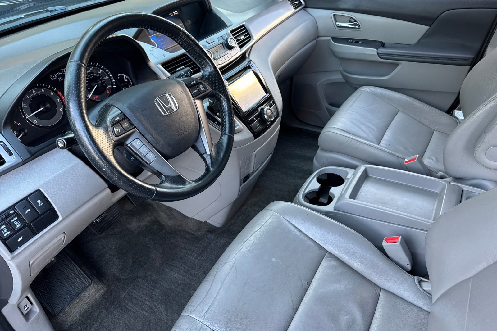 2014 Honda Odyssey EX-L photo 4
