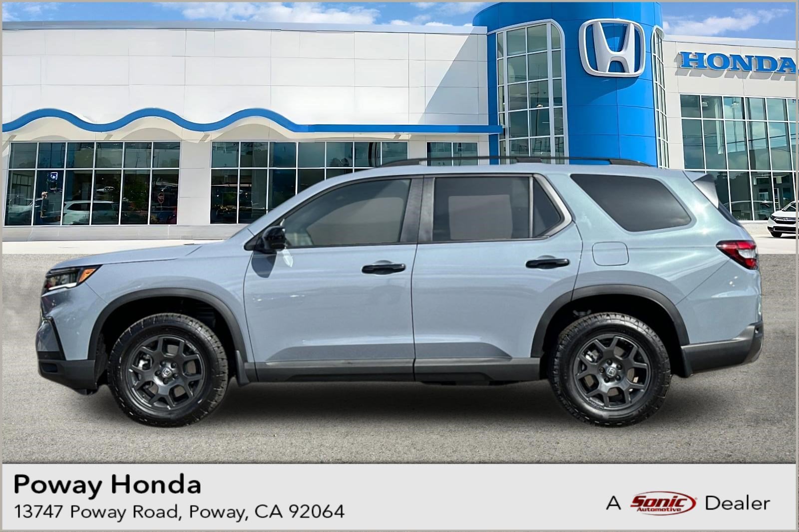 2025 Honda Pilot TrailSport's photo