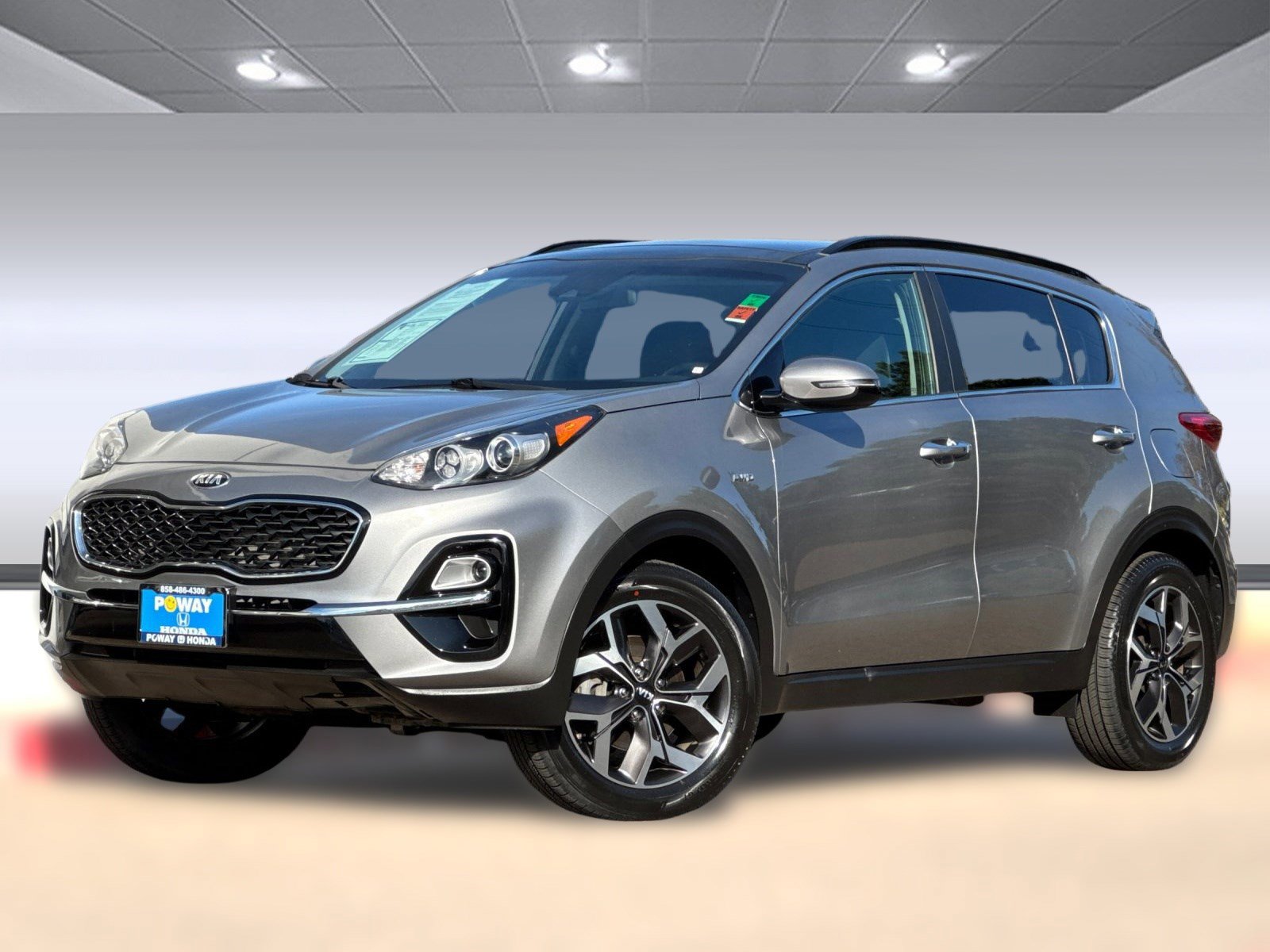 2022 Kia Sportage EX photo 2