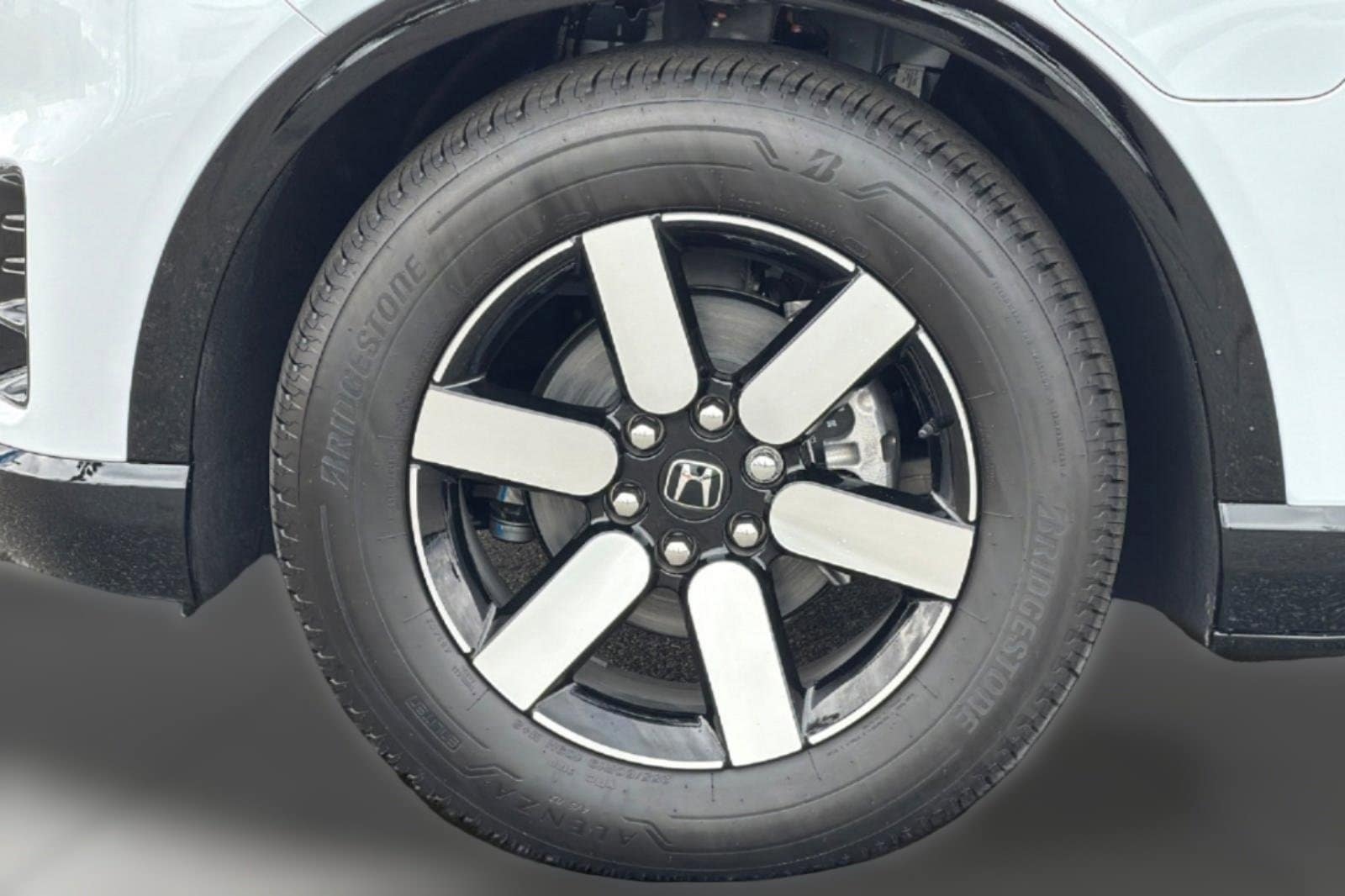 2026 Honda Prologue Touring - Photo 11