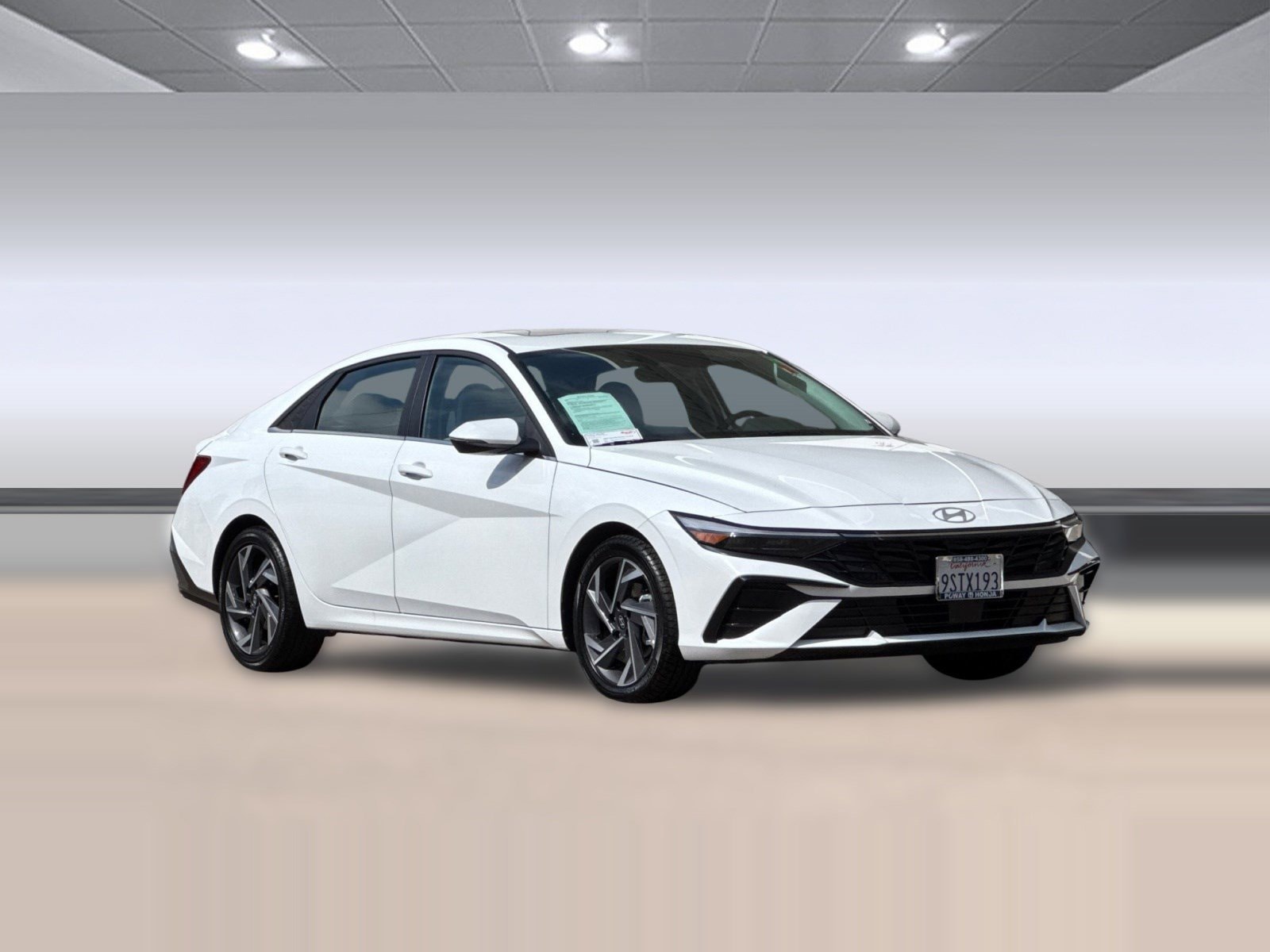 2025 Hyundai Elantra Limited - Photo 7