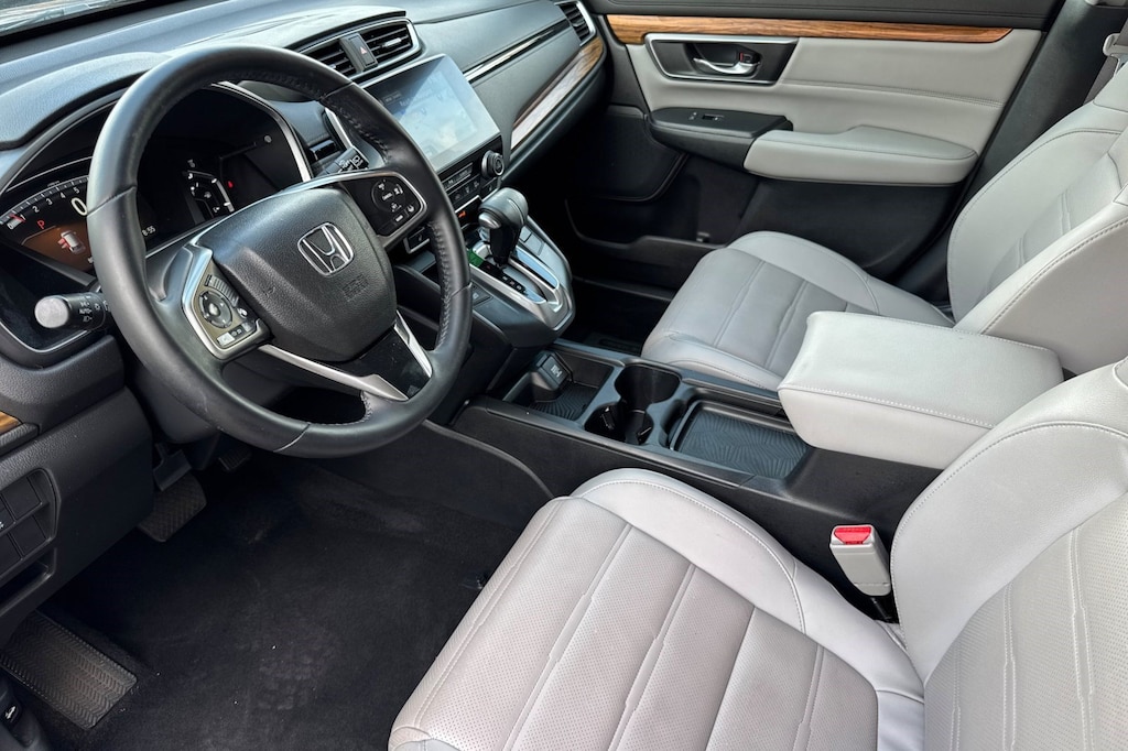 Used 2017 Honda CR-V Touring 2WD SUV