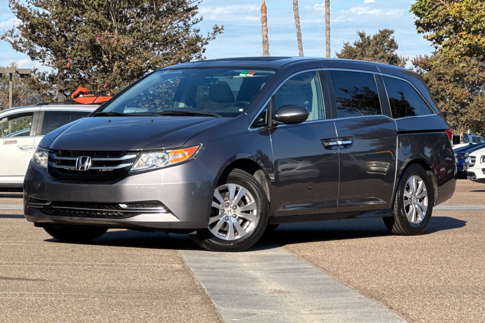 2014 Honda Odyssey EX-L photo 2