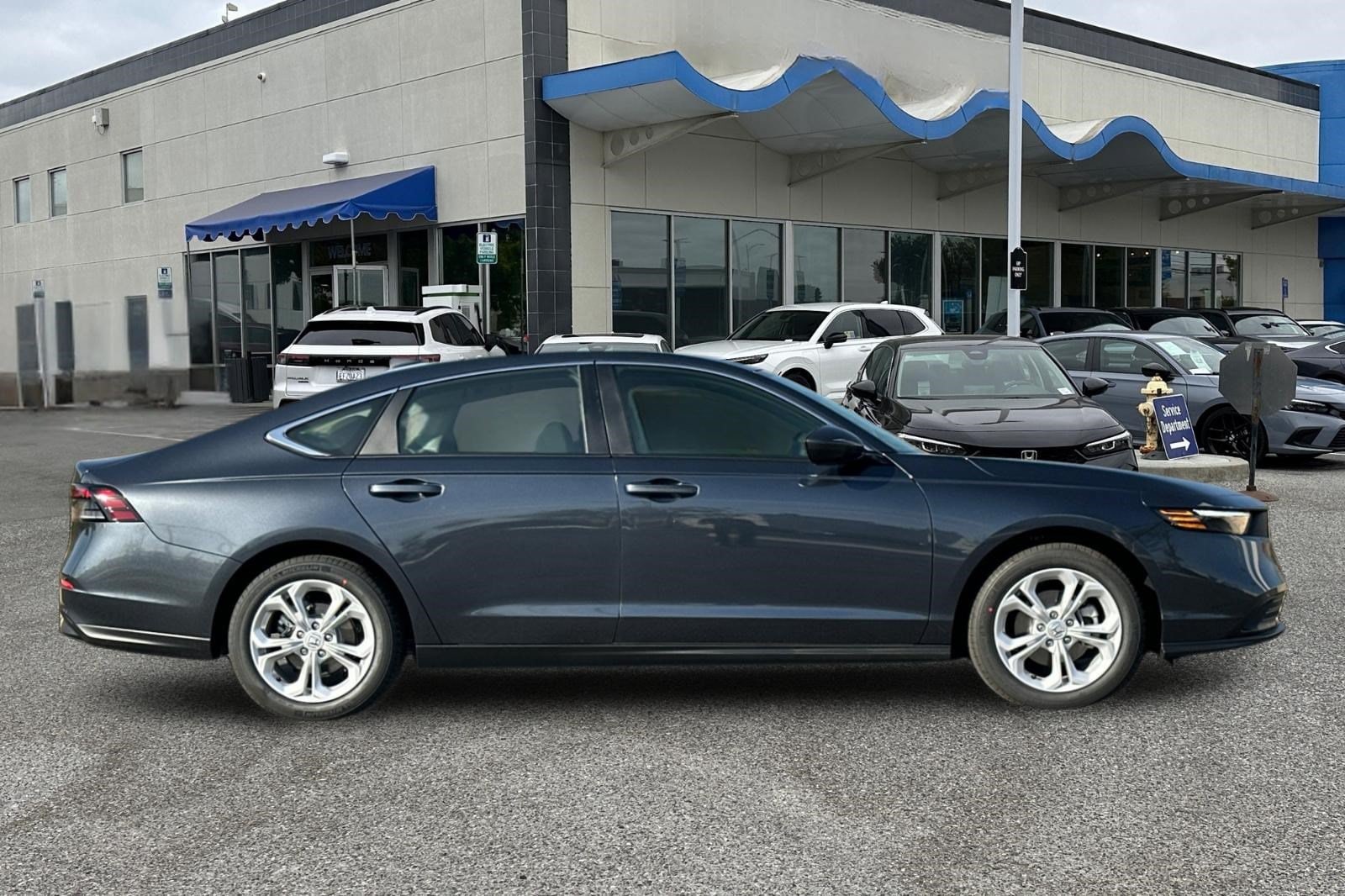 Accord LX Sedan