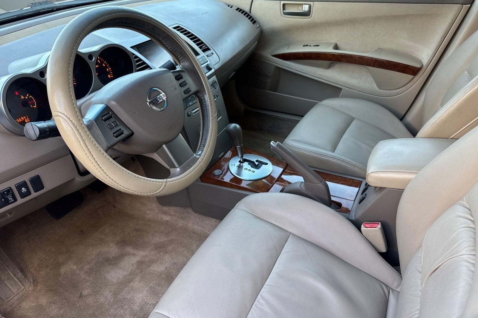 2004 Nissan Maxima 3.5 SL Sedan