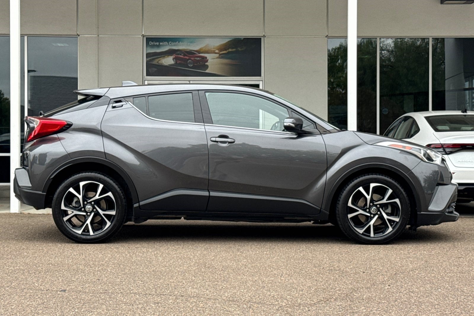 C-HR Limited SUV
