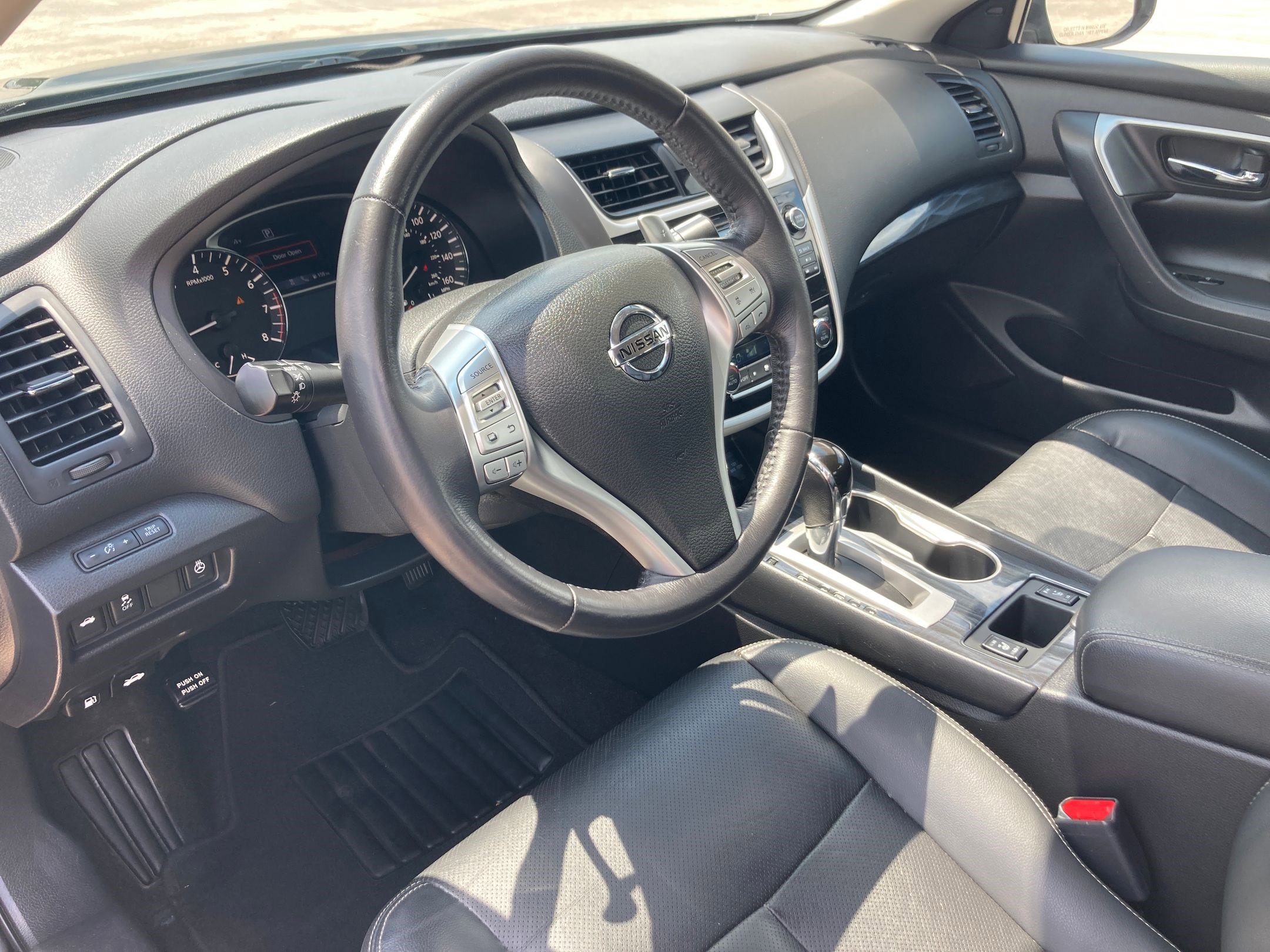 2018 Nissan Altima 3.5 SL photo 4