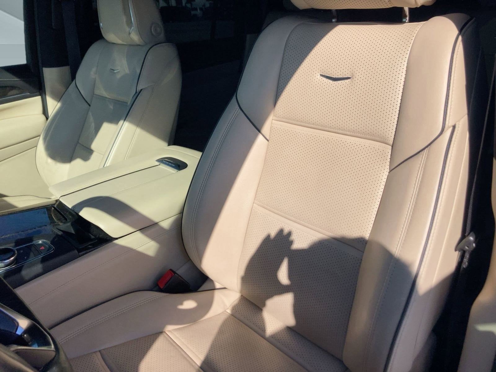 2023 Cadillac Escalade ESV Premium Luxury - Photo 19