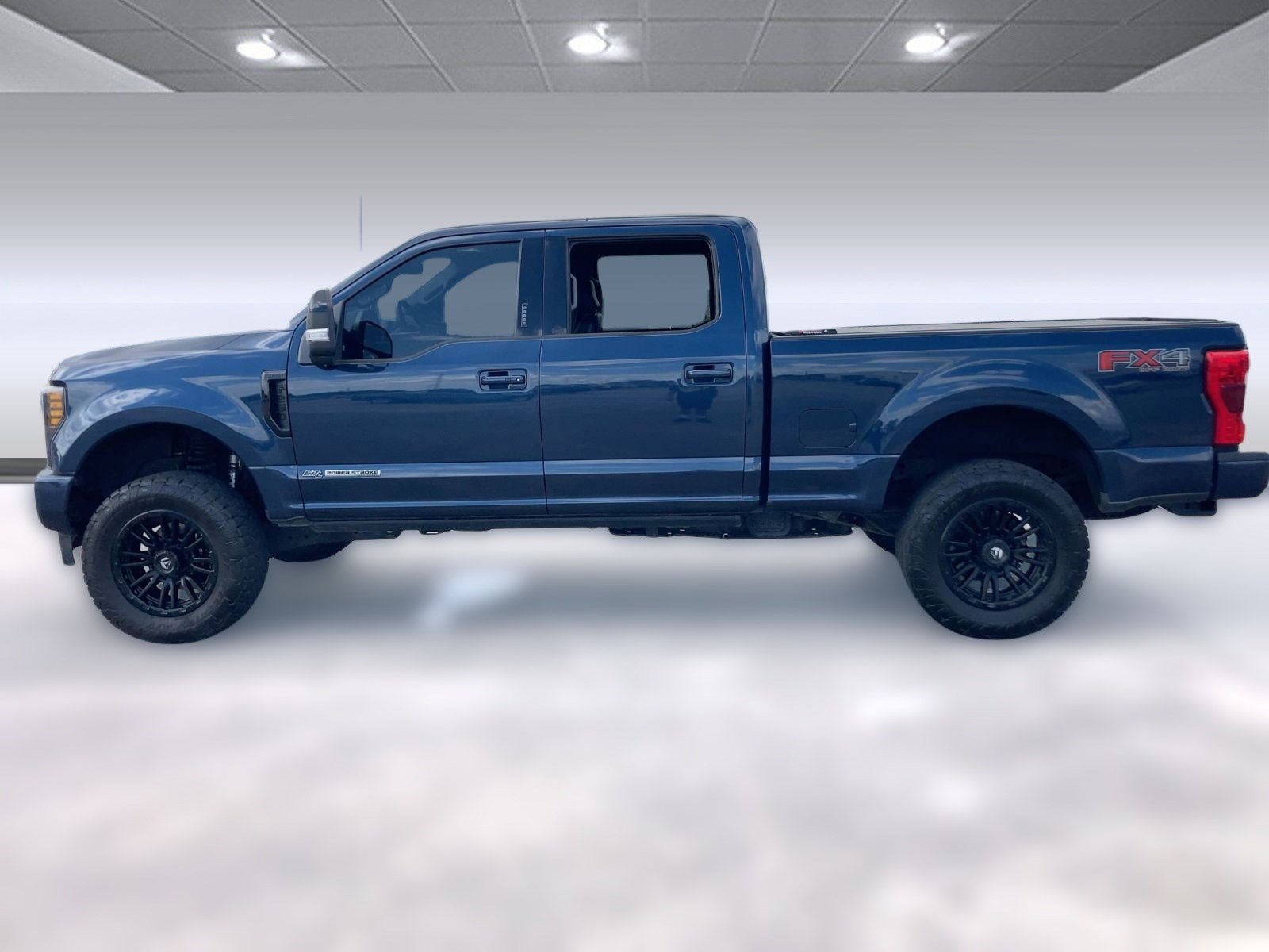 2019 Ford F-250 Lariat photo 2