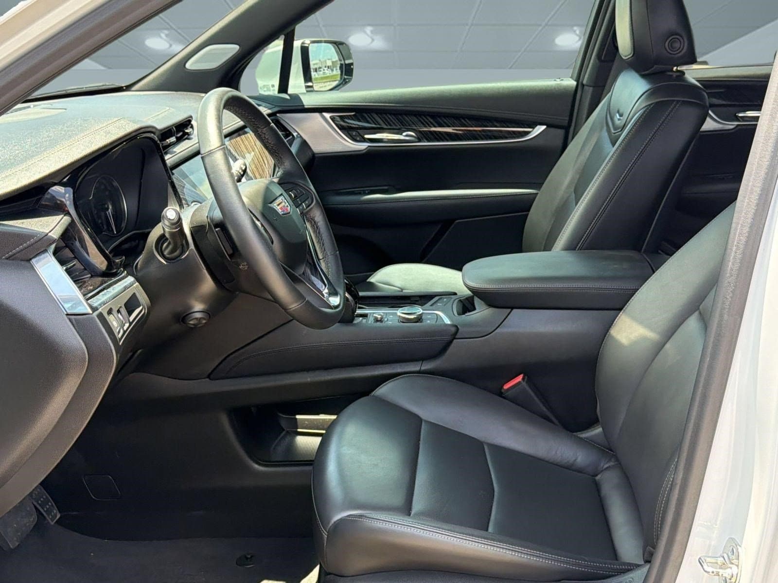 XT6 FWD Premium Luxury SUV