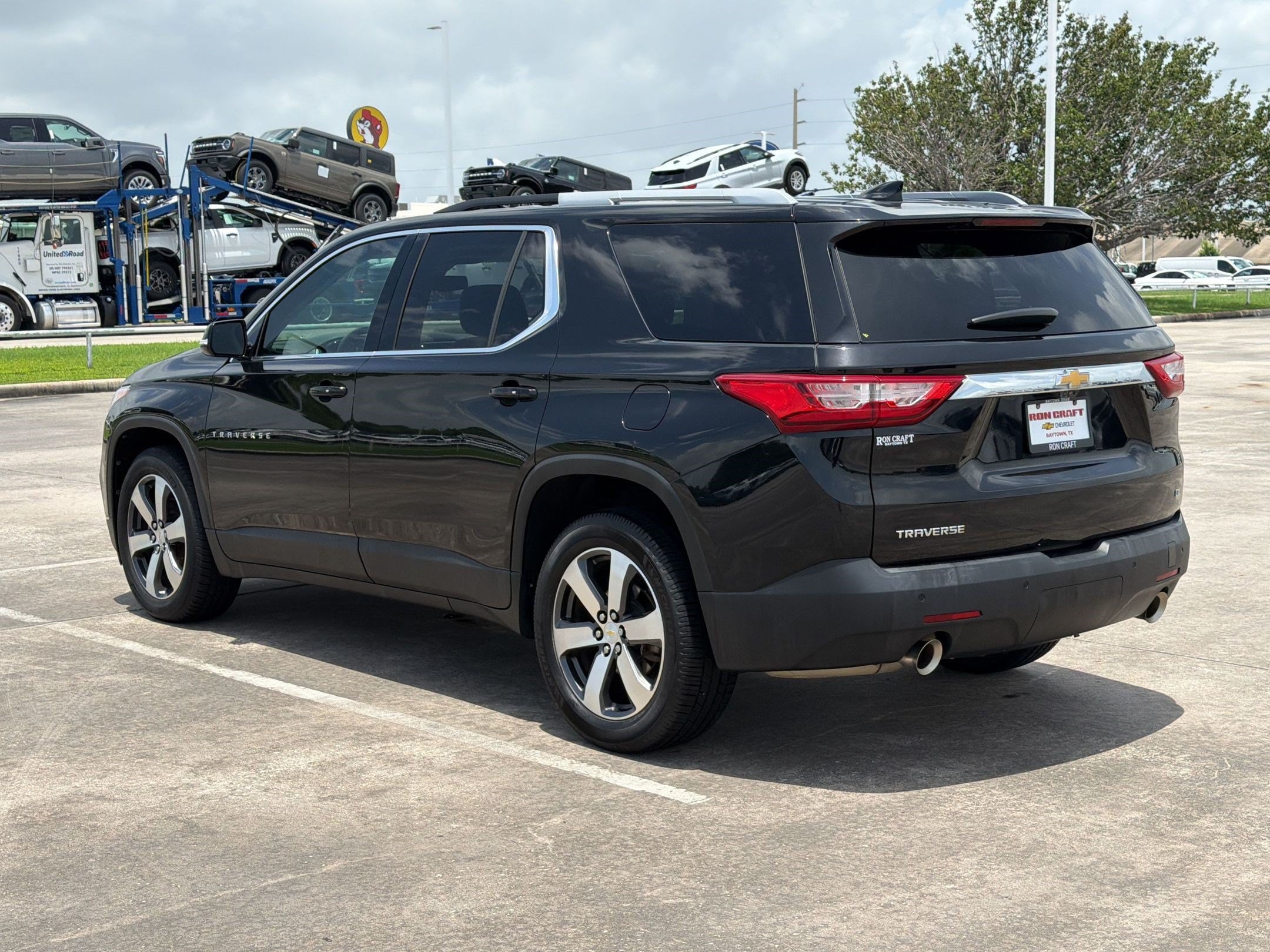 Traverse LT Leather SUV