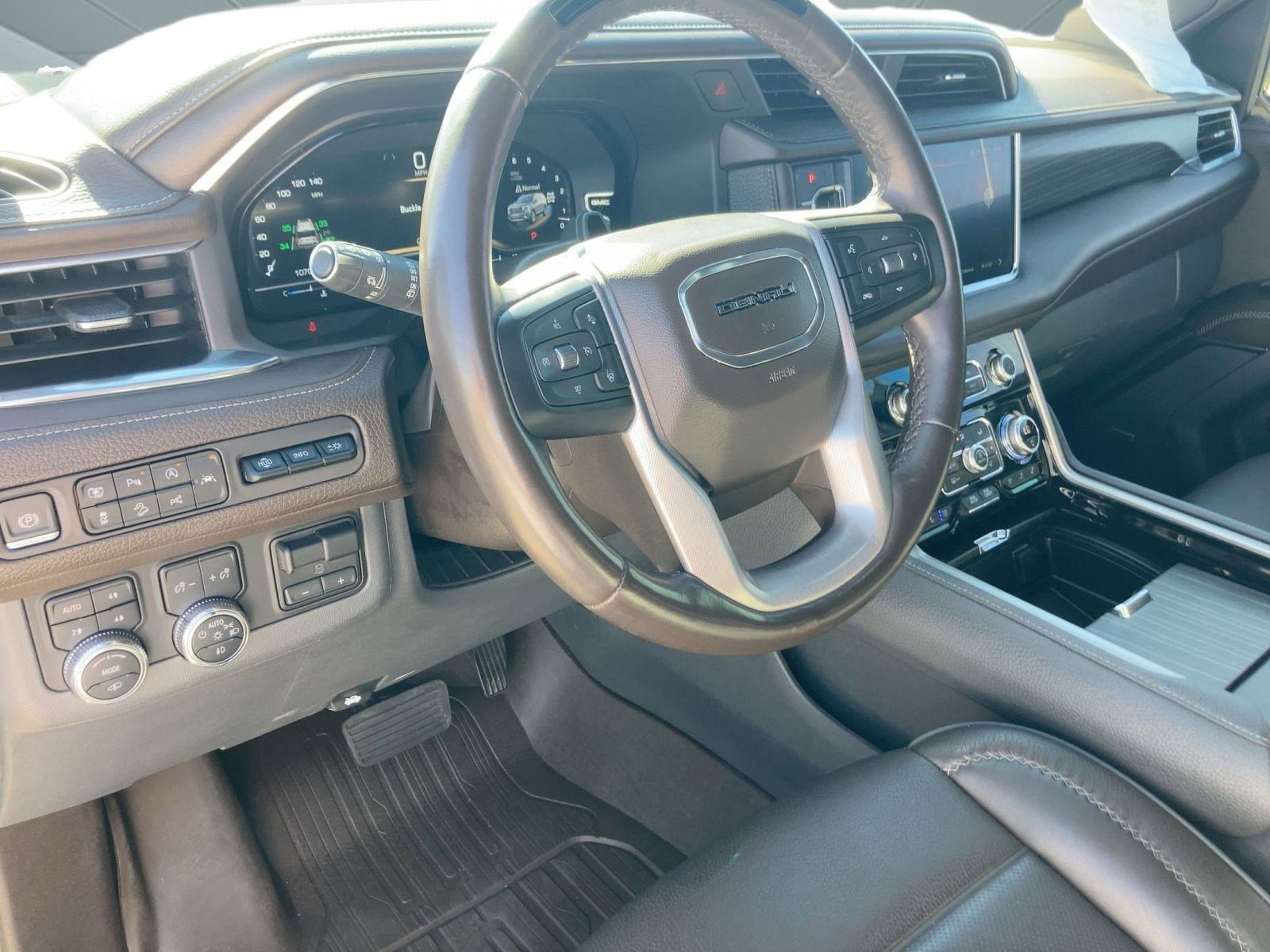 2023 Gmc Yukon XL Denali photo 4