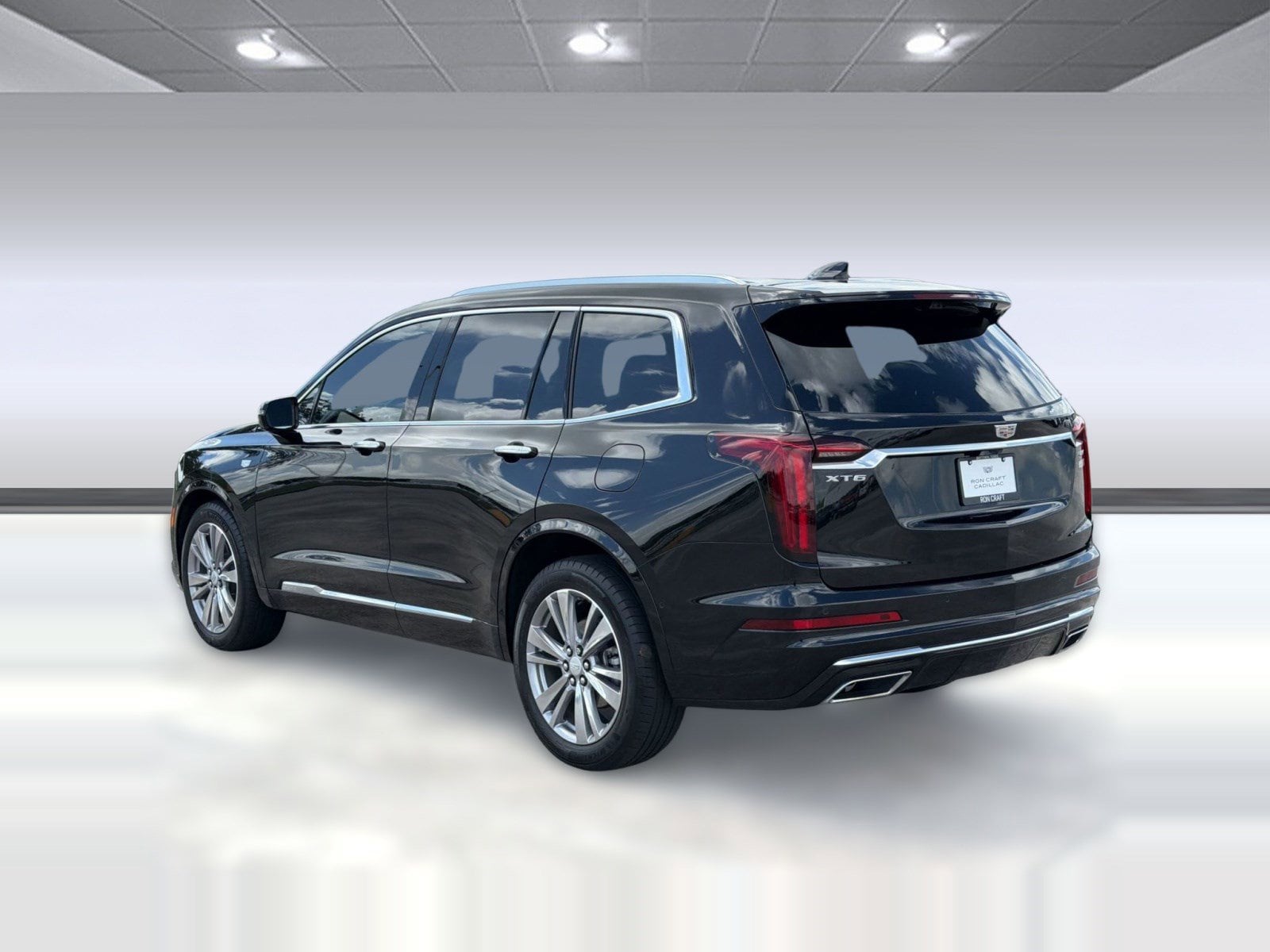 XT6 FWD Premium Luxury SUV