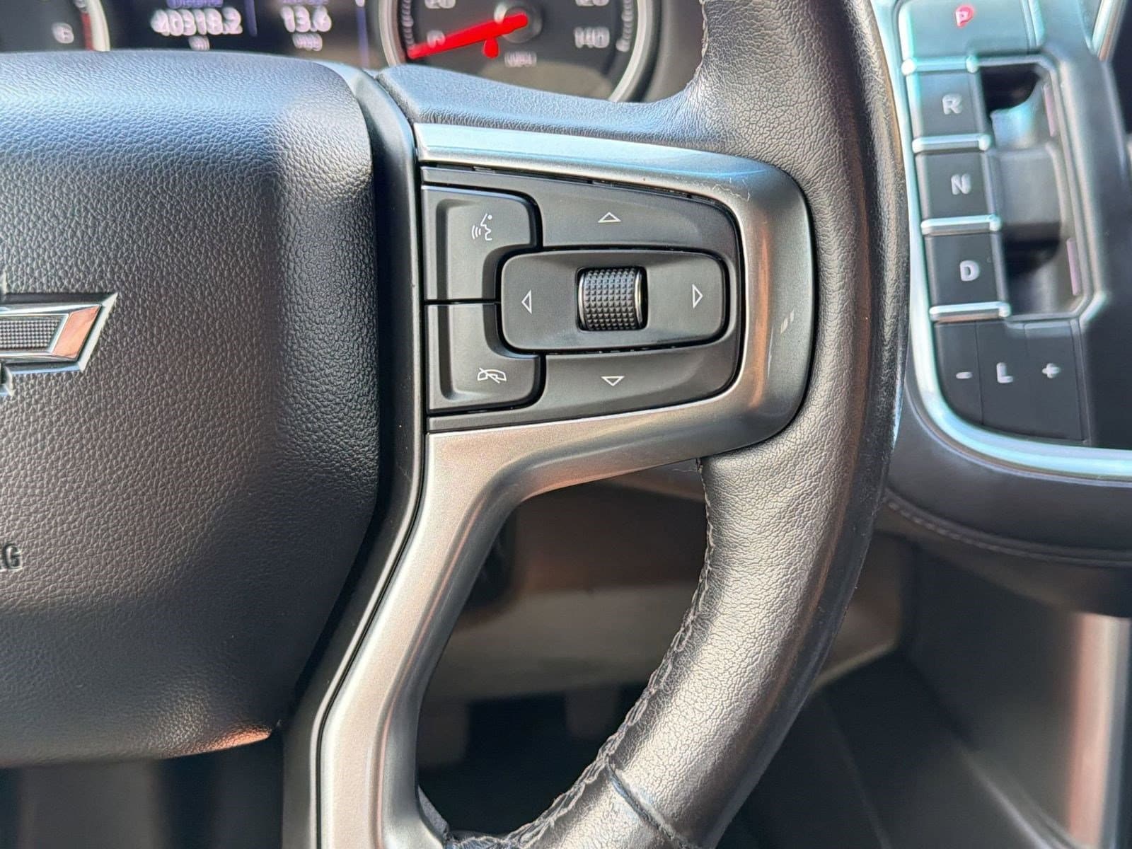 2021 Chevrolet Suburban Z71 - Photo 26