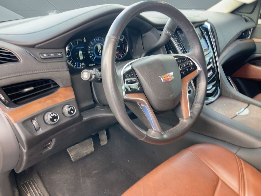 Used 2019 CADILLAC Escalade Premium Luxury SUV