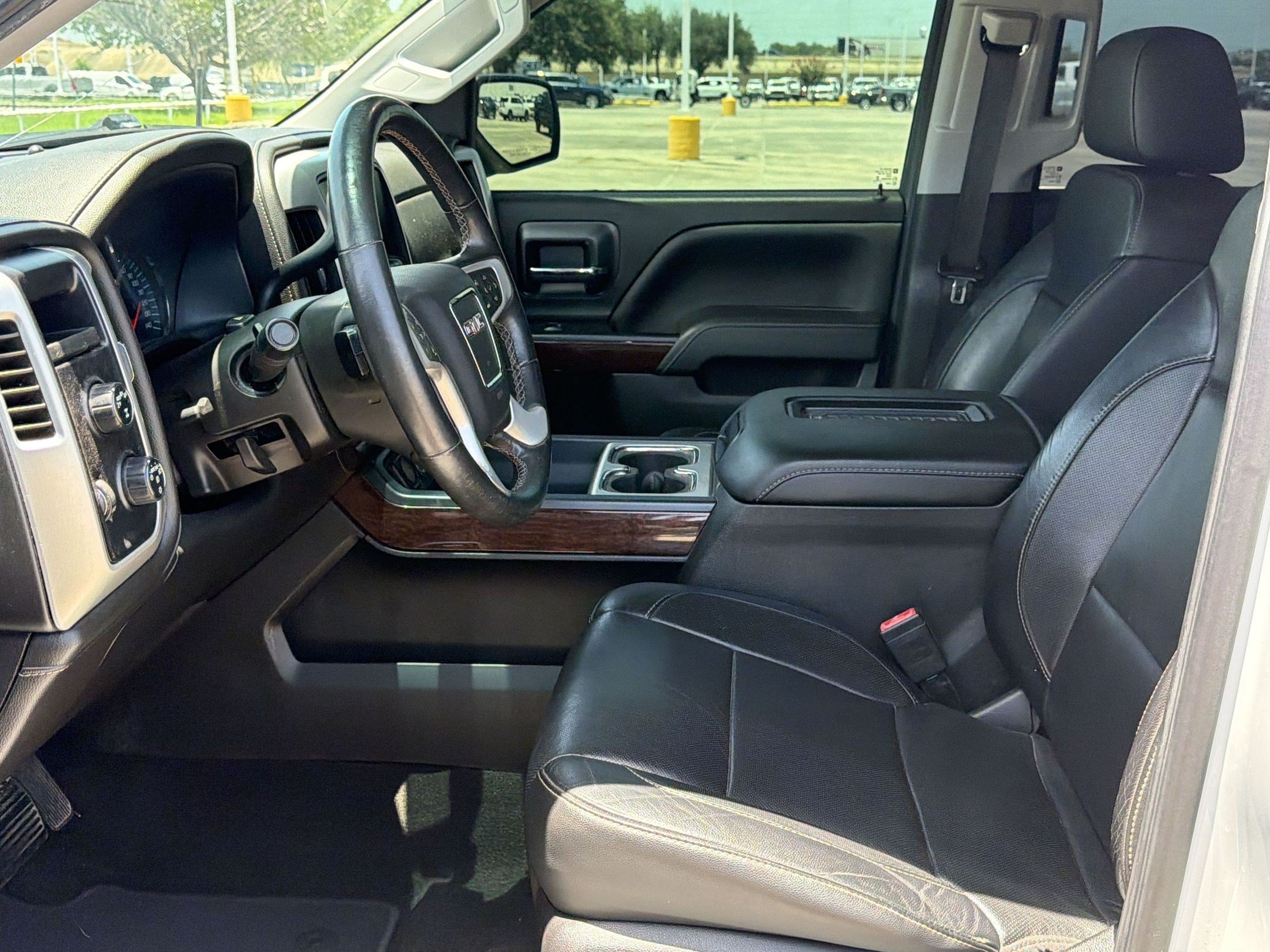 Sierra 1500 SLT Truck