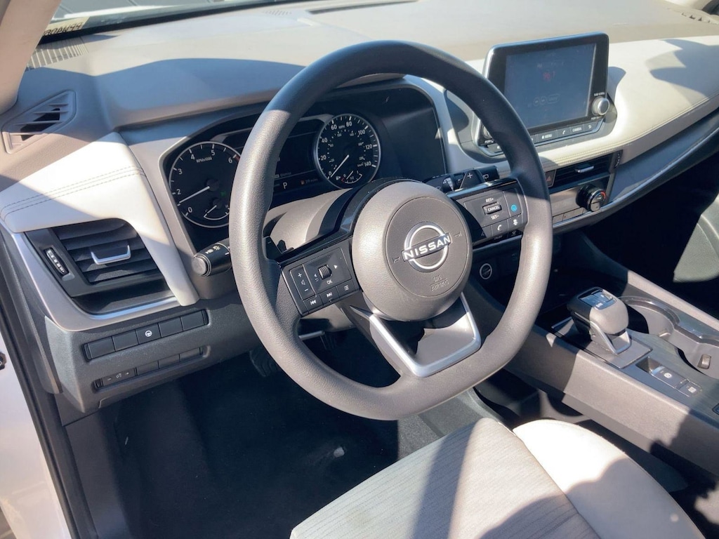 Used 2023 Nissan Rogue SV SUV