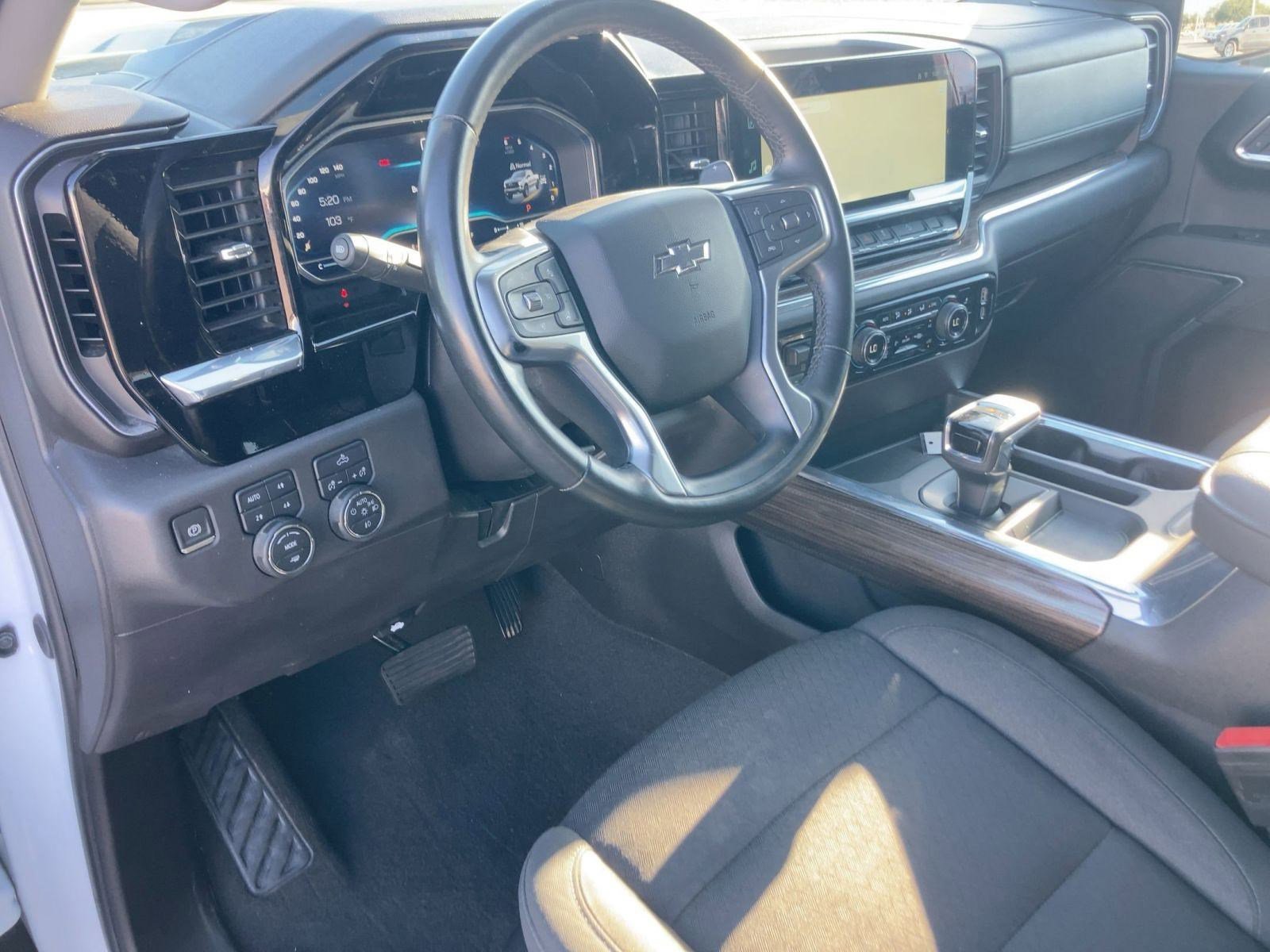 2024 Chevrolet Silverado 1500 LT Trail Boss photo 4