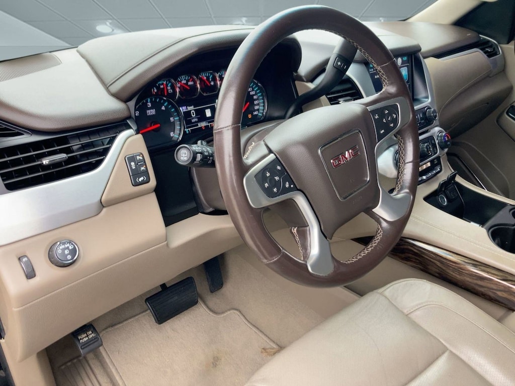 Used 2019 GMC Yukon XL SLT SUV