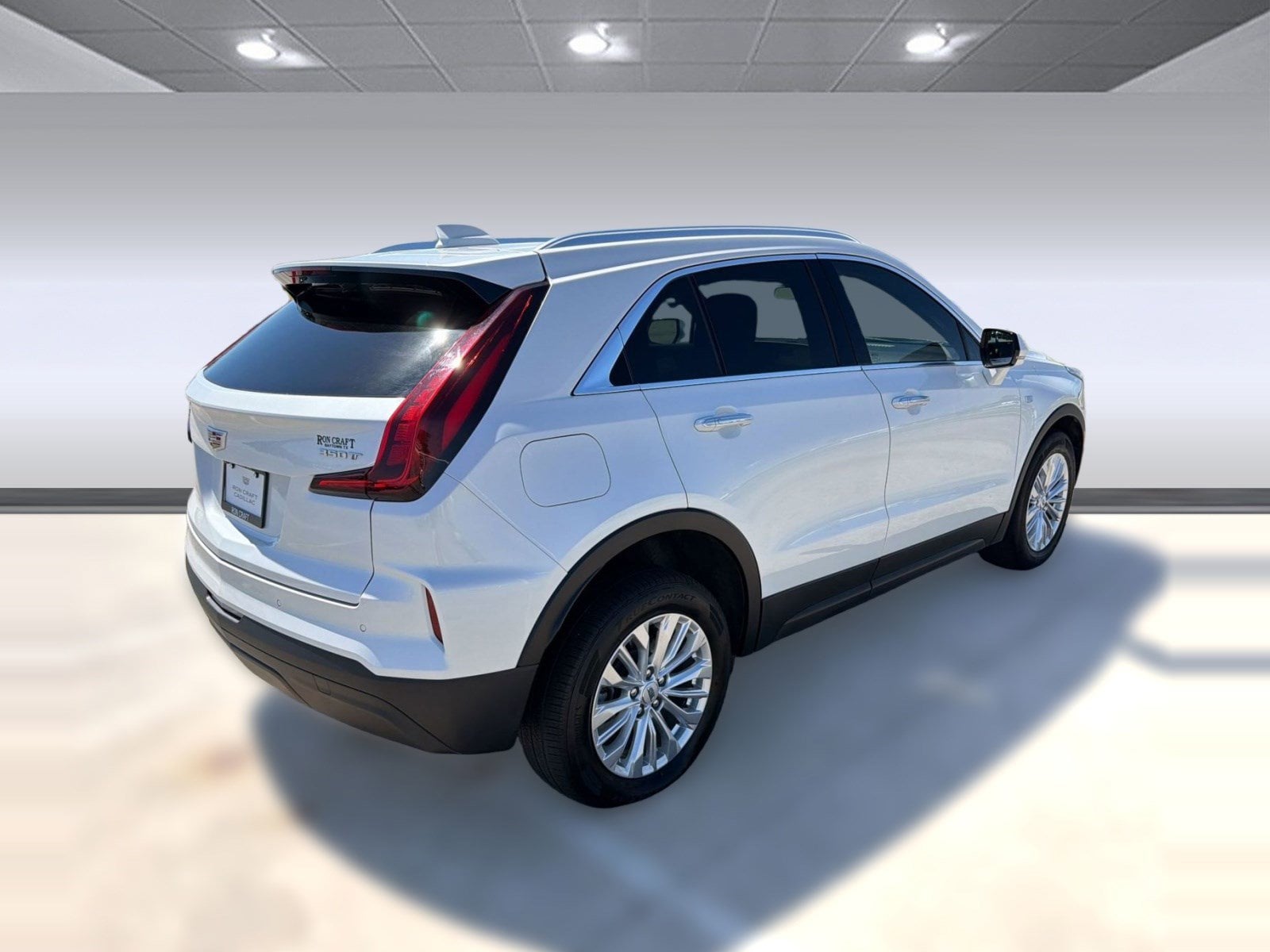 2024 Cadillac XT4 Luxury - Photo 8