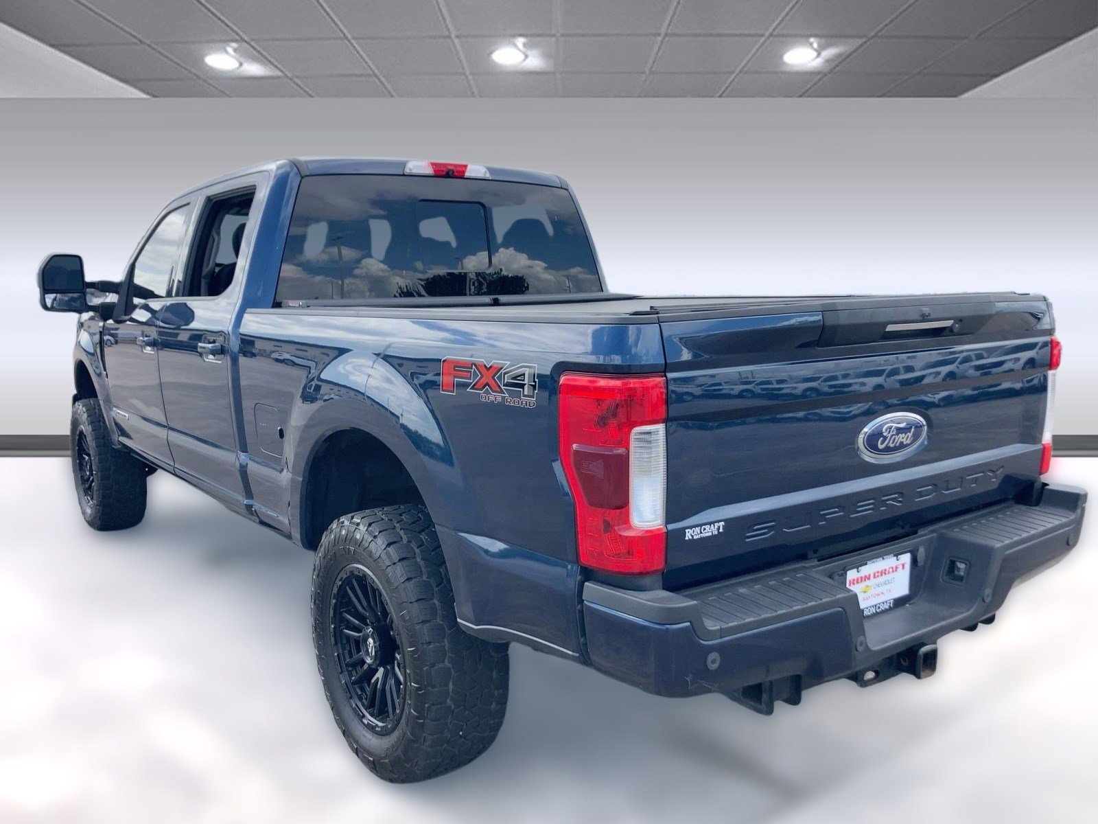 2019 Ford F-250 Lariat photo 3