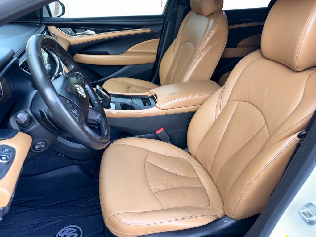 2017 Buick LaCrosse Essence Sedan