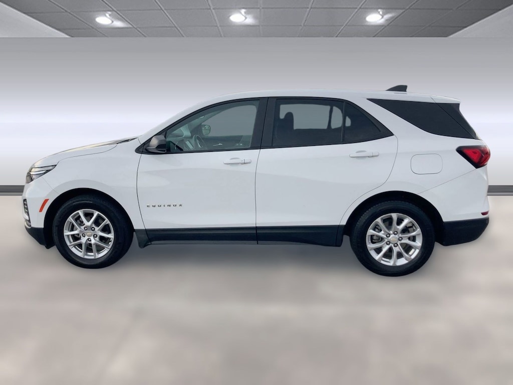 Used 2024 Chevrolet Equinox LS SUV