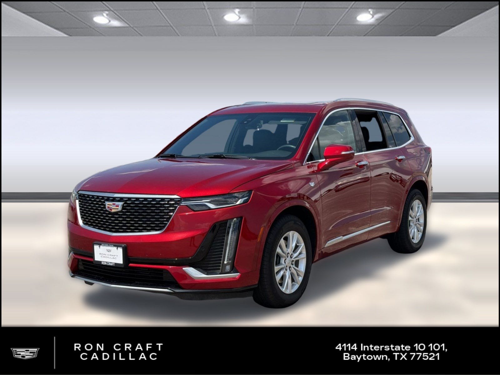 XT6 FWD Luxury SUV