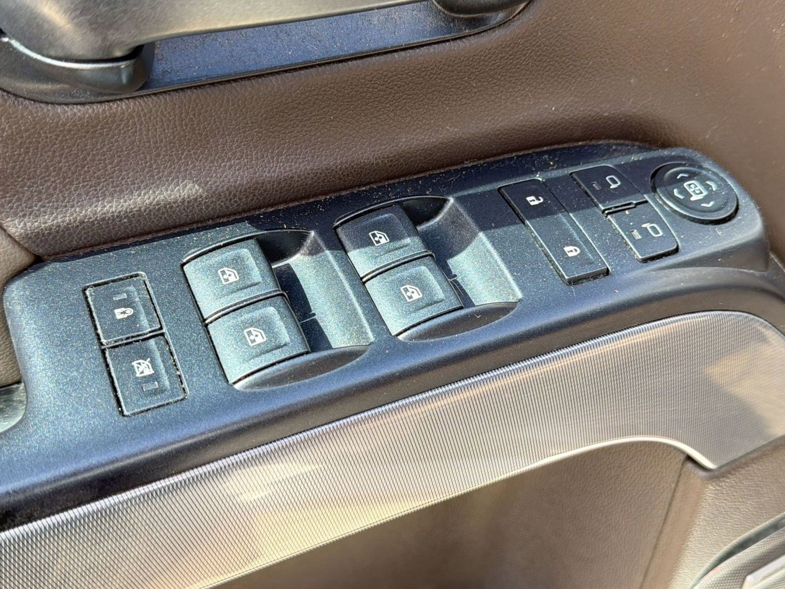 2015 Chevrolet Silverado 2500HD LTZ - Photo 12