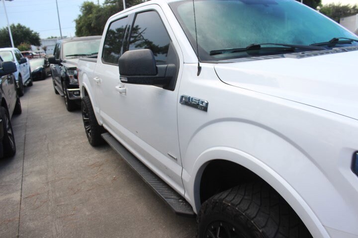 Used 2017 Ford F-150 XLT with VIN 1FTEW1CP1HKC03563 for sale in Baytown, TX