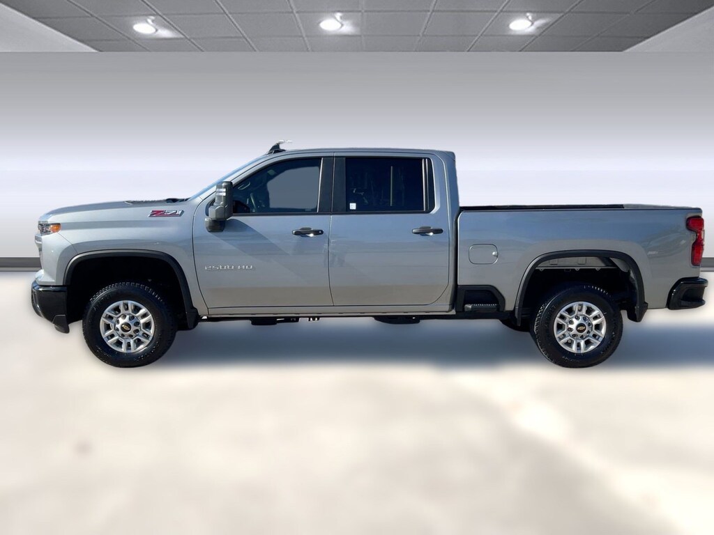 Used 2025 Chevrolet Silverado 2500 HD Custom Truck Crew Cab