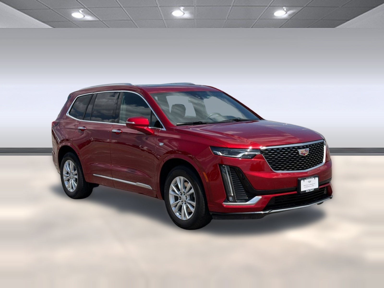 XT6 FWD Luxury SUV