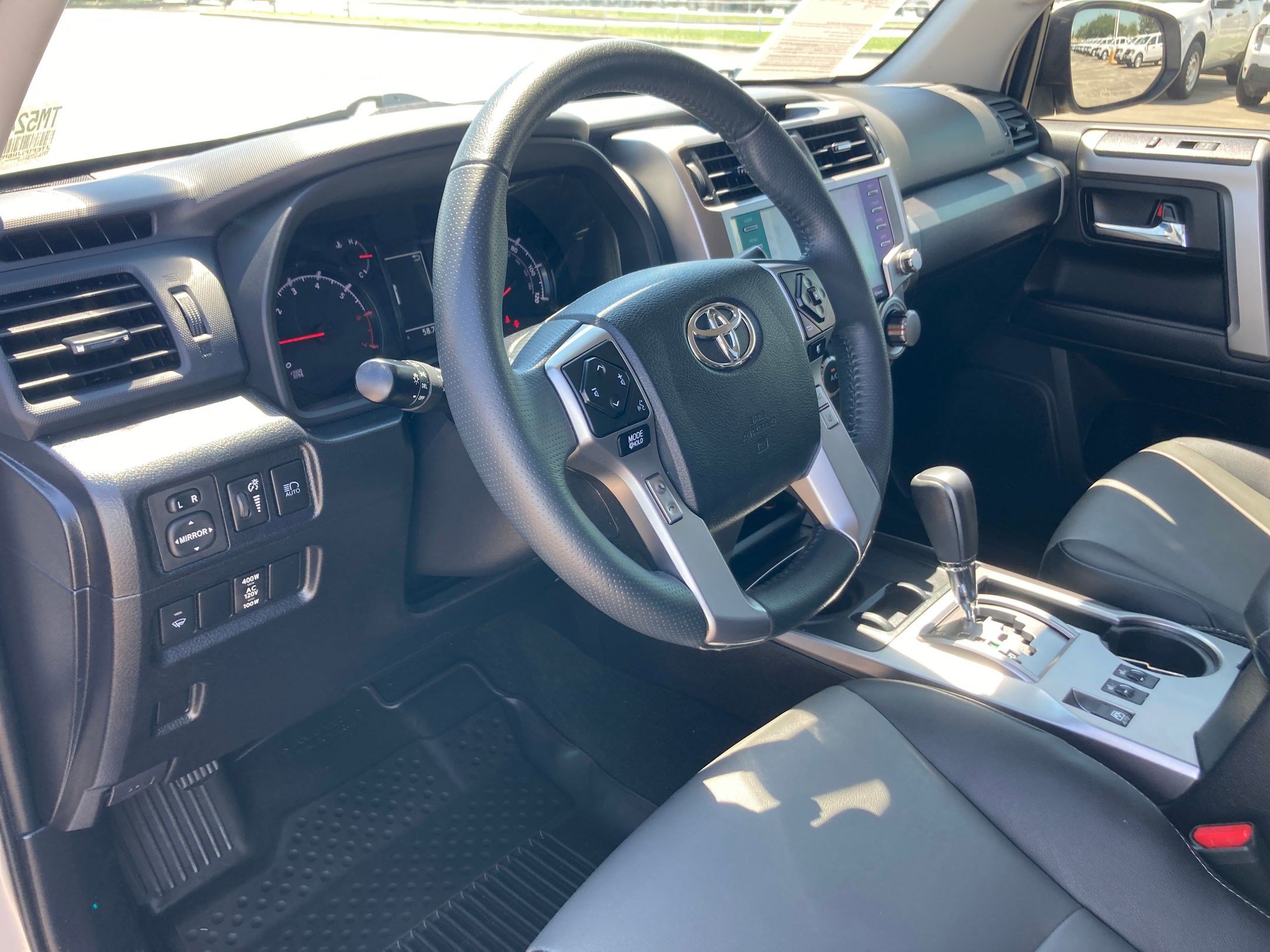 2021 Toyota 4Runner SR5 Premium photo 4