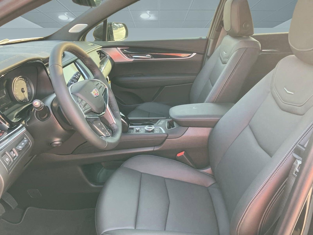 New 2025 CADILLAC XT5 Premium Luxury SUV