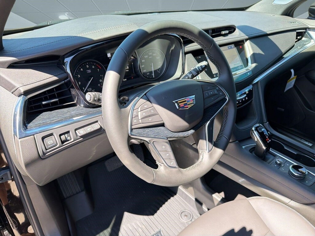 New 2026 CADILLAC XT5 Premium Luxury SUV