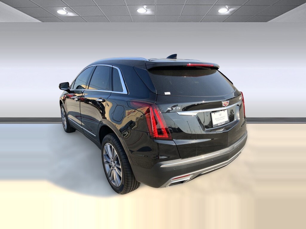 New 2025 CADILLAC XT5 Premium Luxury SUV