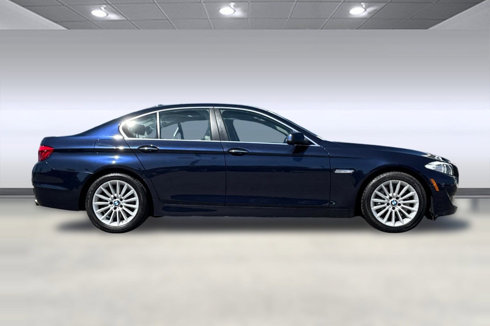 2013 BMW 535i photo 6