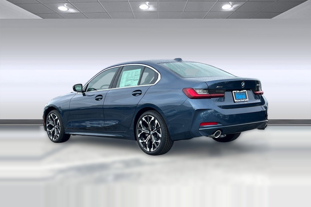 New 2026 BMW 330i xDrive Sedan