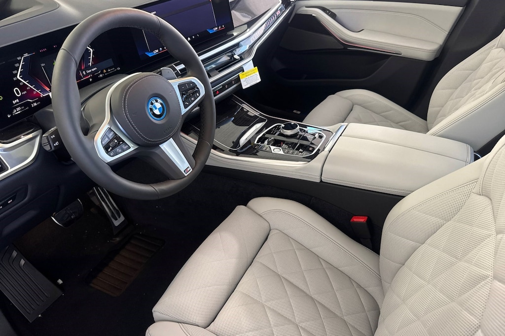 New 2026 BMW X5 PHEV xDrive50e SUV