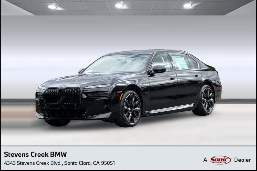 New 2026 BMW 750e xDrive Sedan