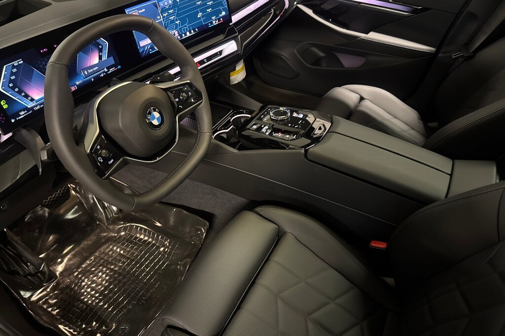 New 2027 BMW 530i Sedan