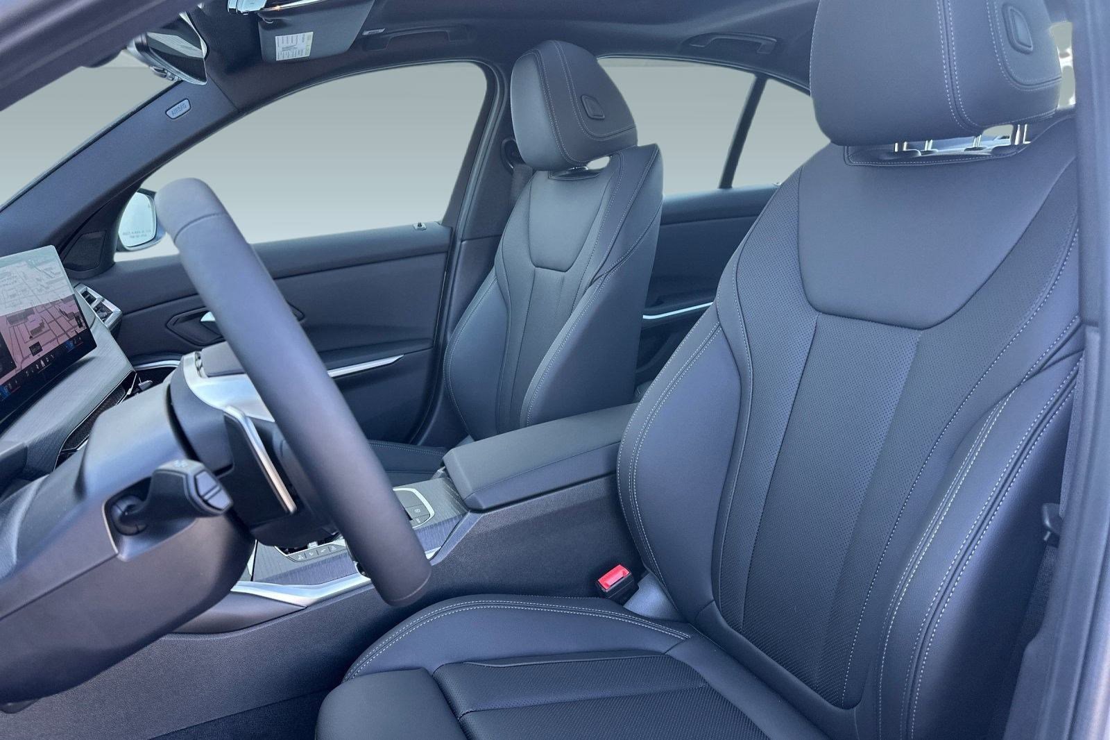 2025 Bmw 330i xDrive Sedan photo 4