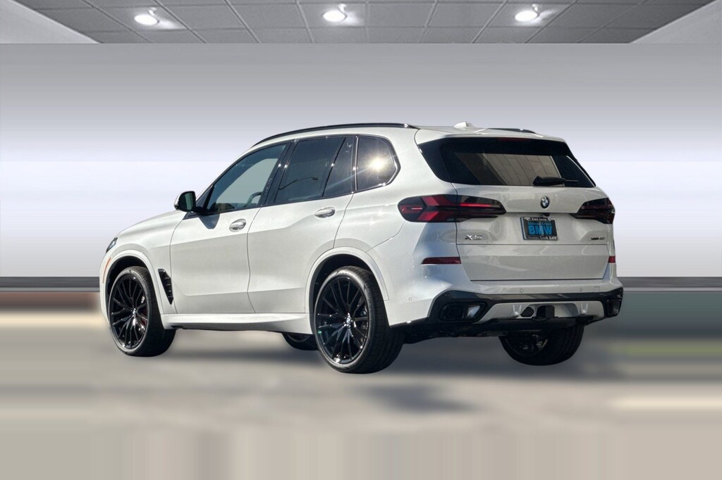 New 2026 BMW X5 xDrive40i SUV